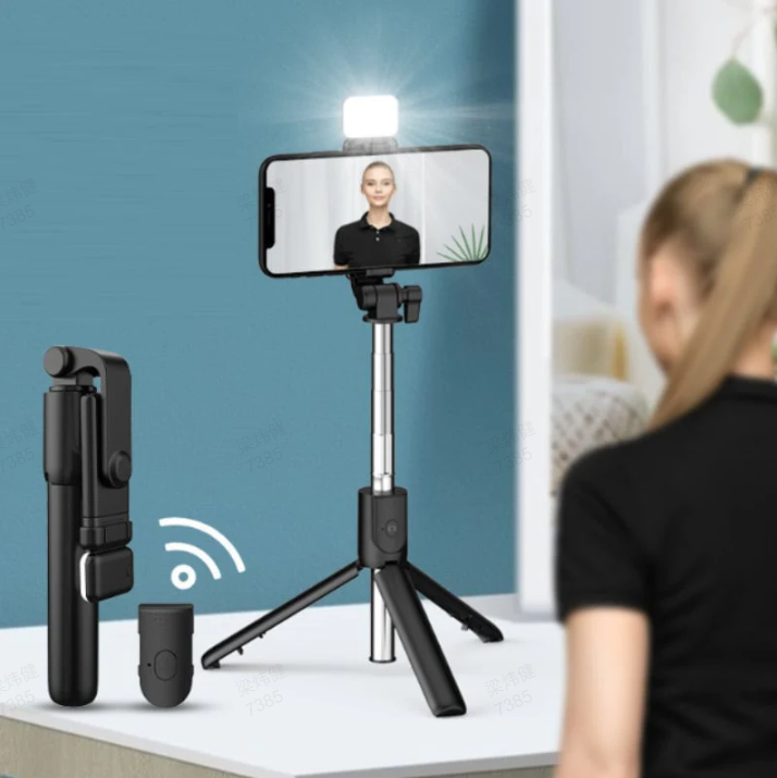 š Hot sale 50% OFFāØ4-in-1 Multifunctional magnetic selfie stick with 360° rotation