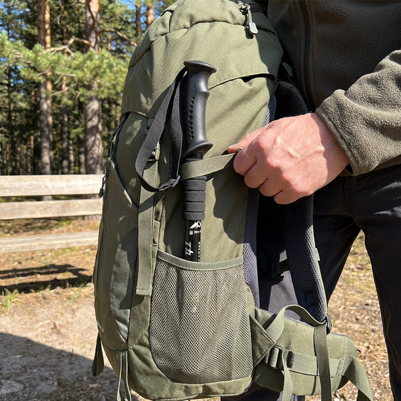 ⛰️ Last Day Special Price £13.99 ! ✨ Adjustable Aluminum Alloy Trekking Pole – Durable, Shock-Absorbing, Lightweight 🌲